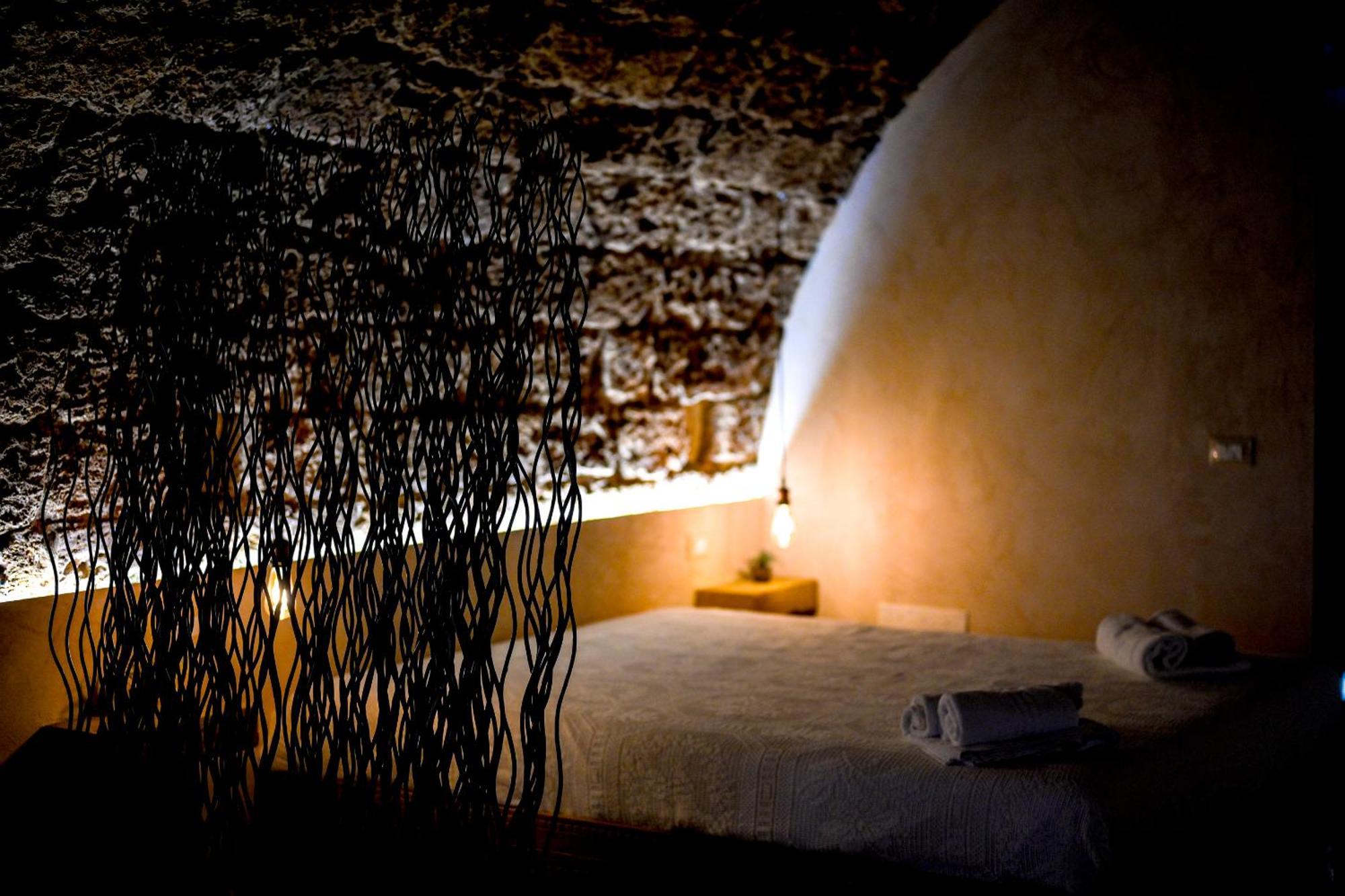 La Grotta, Luxury Suite & Spa Ното Екстериор снимка